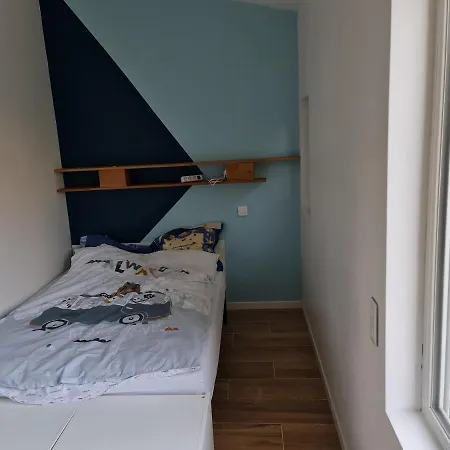 Dependance-appartement Dans Maison A * Montgeron